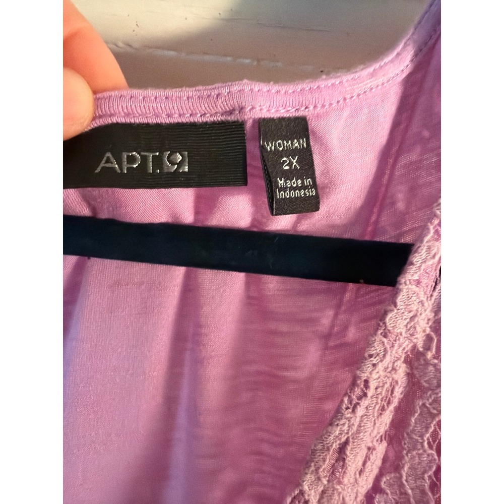 Apt. 9 Womens 2X Purple Lace Trim V-Neck Short Sleeve Knit Top Blouse Lavender - Picture 2 of 7